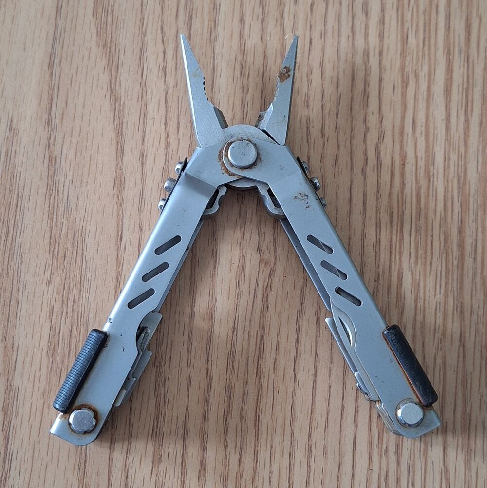 Vintage Gerber Multi Plier USA Sliding Needle Nose Multitool MP600 Stainless